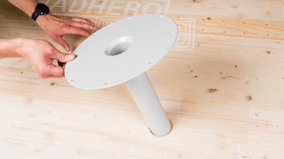 9. Drenaggio: Installazione di “ADHERO Floor Drain”