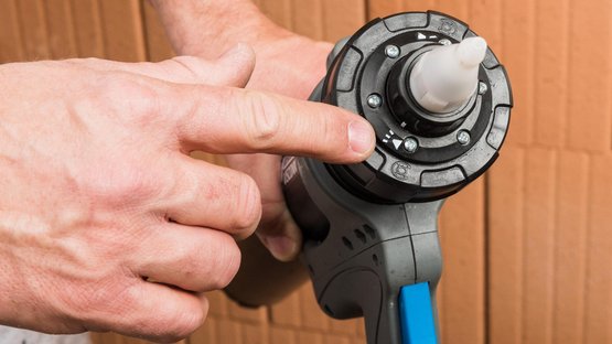 3. Regolare l’apparecchiatura